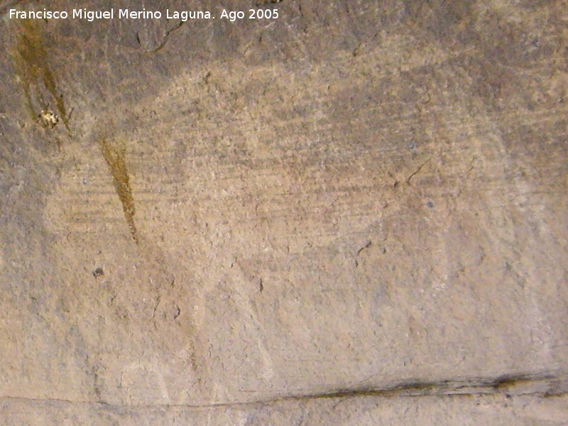 Pinturas rupestres de Los Toros del Navazo - Pinturas rupestres de Los Toros del Navazo. Gran toro del centro derecha