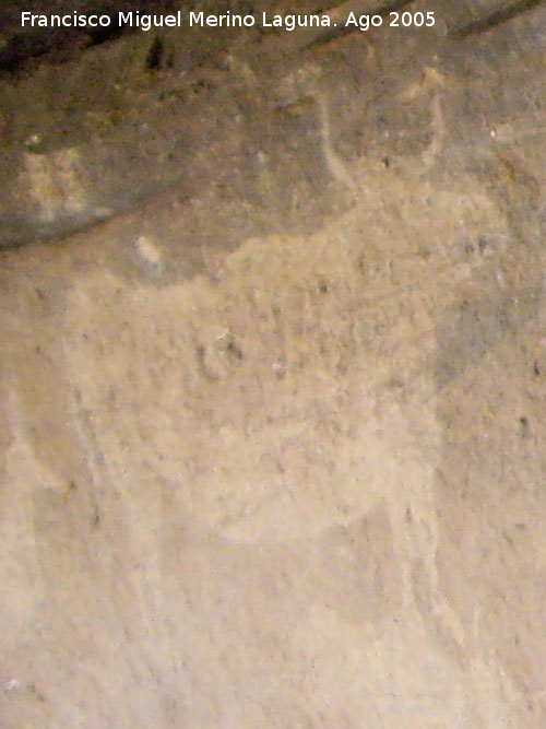 Pinturas rupestres de Los Toros del Navazo - Pinturas rupestres de Los Toros del Navazo. Gran toro de la izquierda