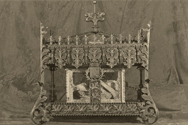Catedral de Santa Mara - Catedral de Santa Mara. Foto antigua. Reliquias de los Santos Mrtires