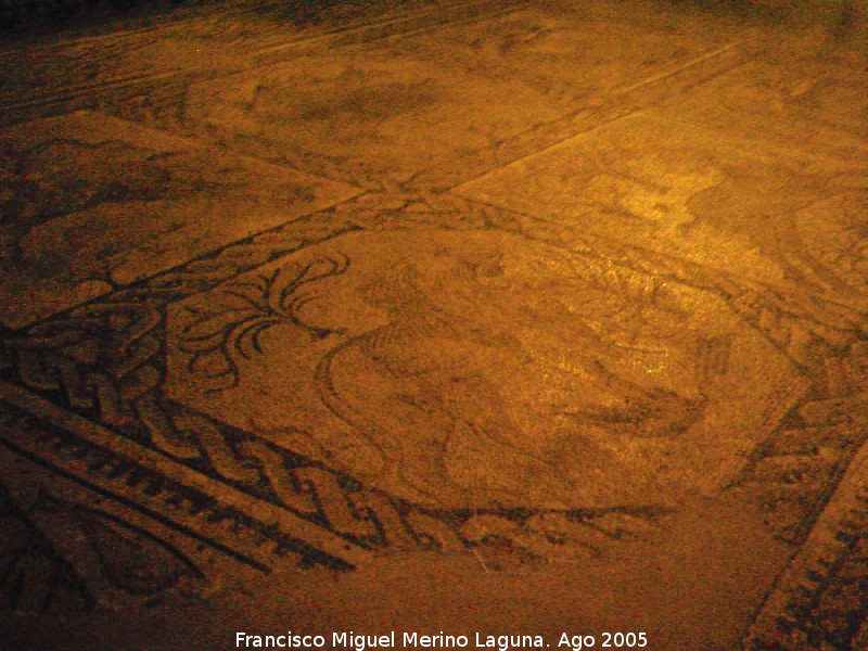 Casa de la Comunidad - Casa de la Comunidad. Mosaico romano de la Villa del Camino de Albalate (Calanda)