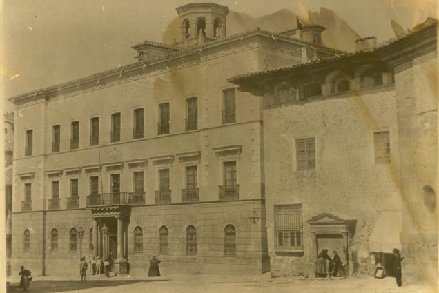 Ayuntamiento de Teruel - Ayuntamiento de Teruel. Foto antigua