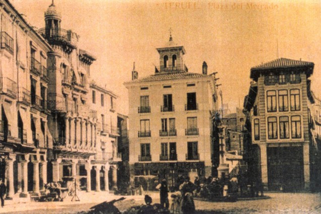 Plaza Carlos Castel - Plaza Carlos Castel. Foto antigua