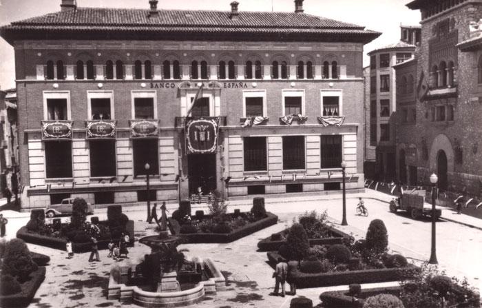 Plaza de San Juan - Plaza de San Juan. Foto antigua. Banco de Espaa