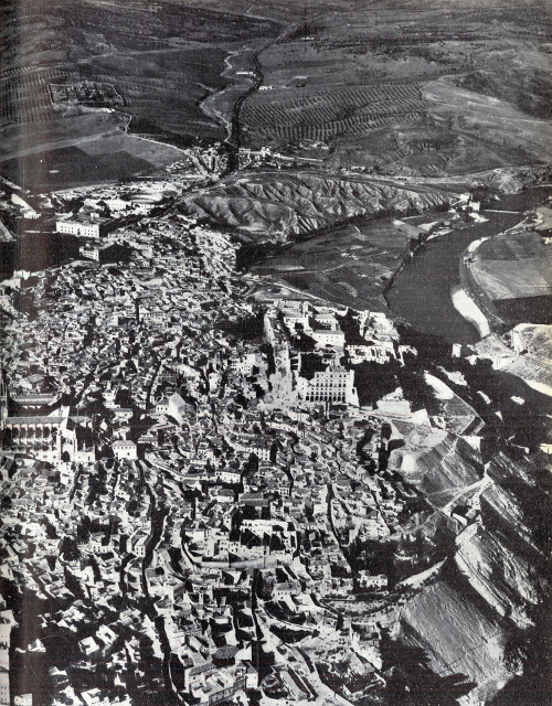 Historia de Toledo - Historia de Toledo. Foto aerea. Aos 40