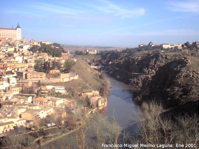 Ro Tajo - Ro Tajo. A su paso por Toledo