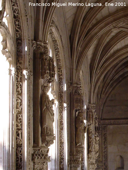 Monasterio de San Juan de los Reyes - Monasterio de San Juan de los Reyes. Claustro