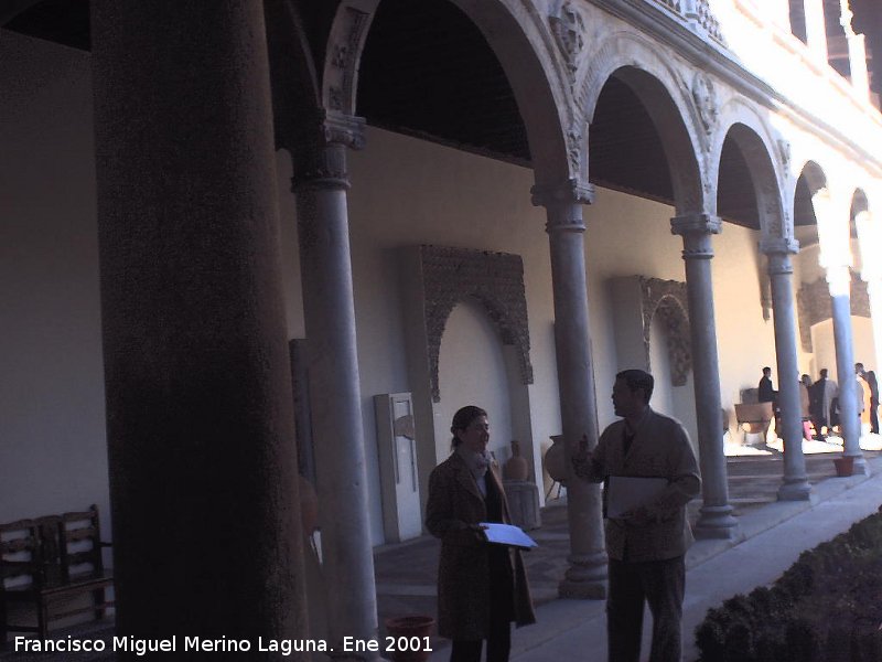 Hospital de la Santa Cruz - Hospital de la Santa Cruz. Patio