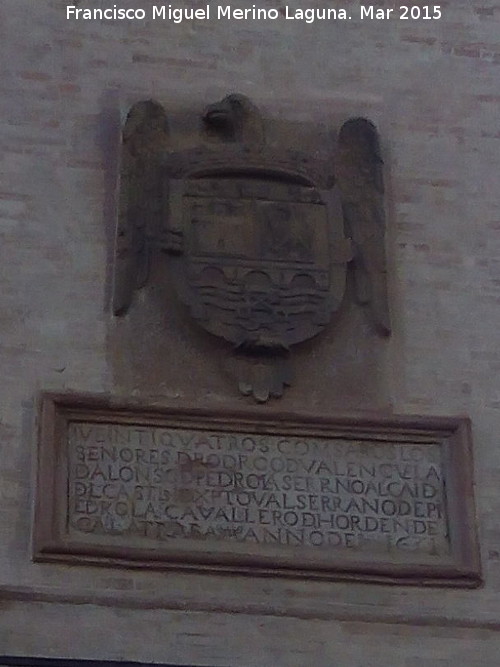 Ayuntamiento de Andjar - Ayuntamiento de Andjar. Escudo e inscripcin derecha
