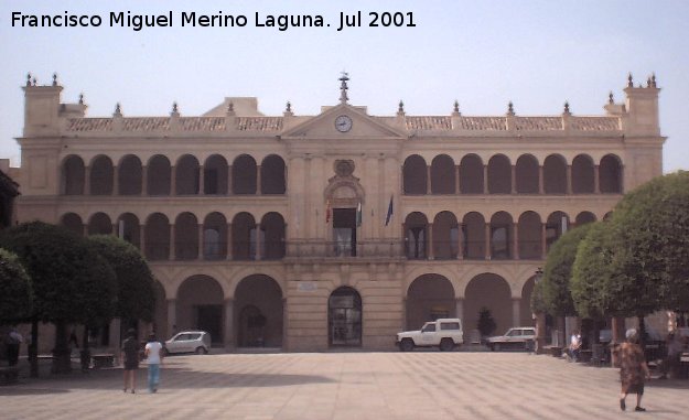 Ayuntamiento de Andjar - Ayuntamiento de Andjar. Despus de la reconstruccin