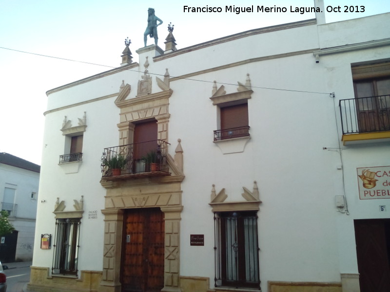 Casa de los Sirvientes de Mieres - Casa de los Sirvientes de Mieres. Fachada