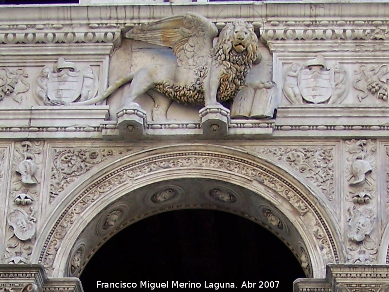 Palacio Ducal - Palacio Ducal. Len