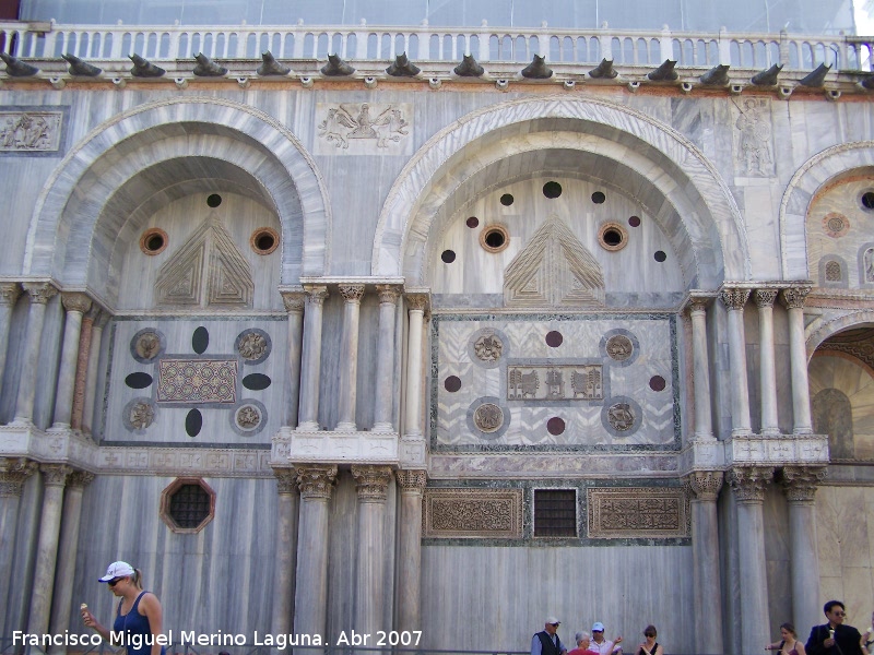 Baslica de San Marcos - Baslica de San Marcos. Fachada de la Piazzetta dei Leoncini