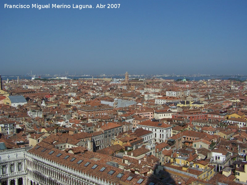 Campanile - Campanile. Vistas