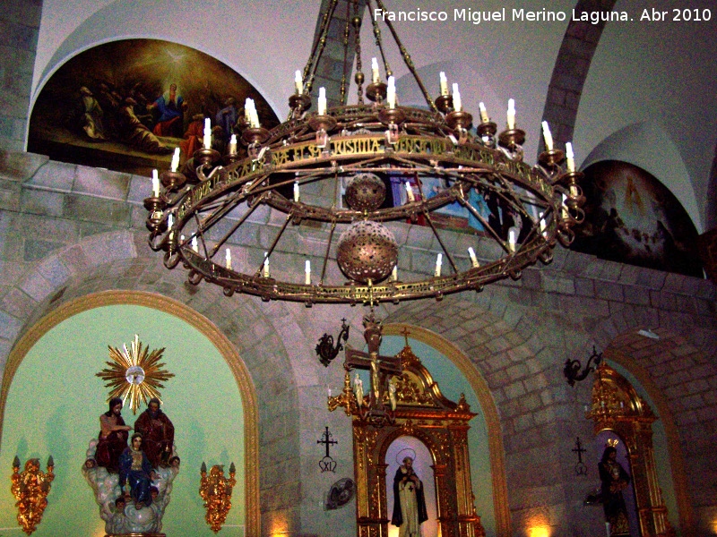 Santuario de la Virgen de la Cabeza - Santuario de la Virgen de la Cabeza. Lampara
