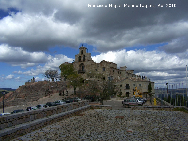 Santuario de la Virgen de la Cabeza - Santuario de la Virgen de la Cabeza. 