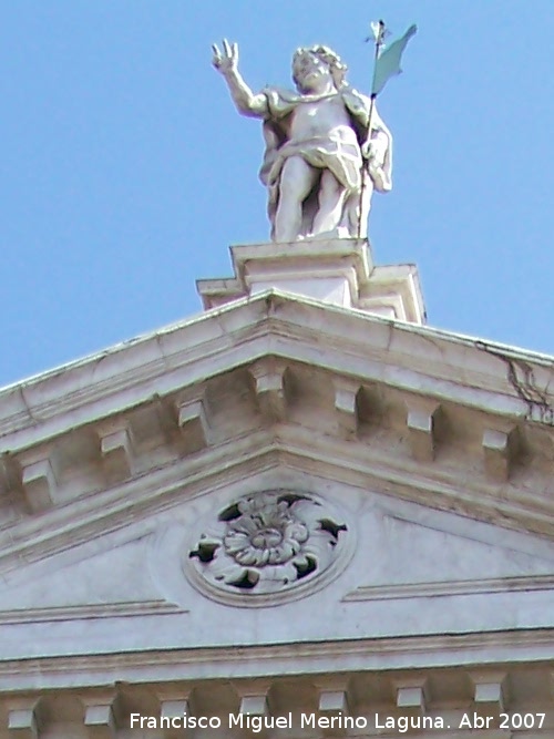 Iglesia de San Salvador - Iglesia de San Salvador. Estatua