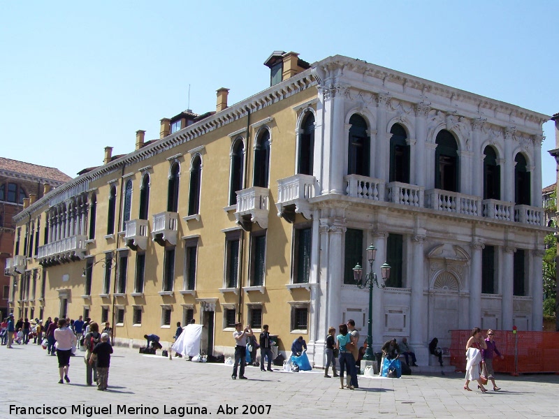 Palacio Loredan - Palacio Loredan. 