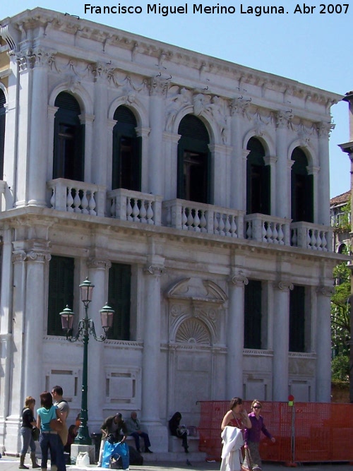 Palacio Loredan - Palacio Loredan. 