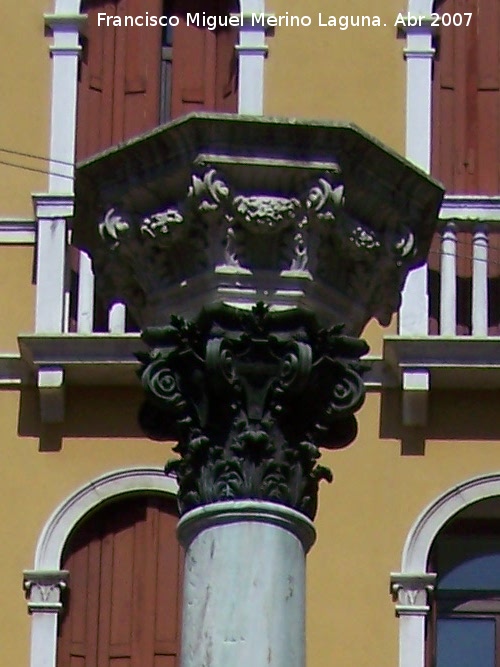 Columna de San Salvador - Columna de San Salvador. 