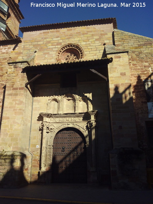 Iglesia de San Miguel - Iglesia de San Miguel. Portada