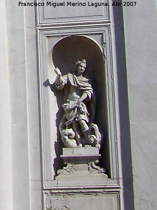 Iglesia de San Toma - Iglesia de San Toma. Estatua