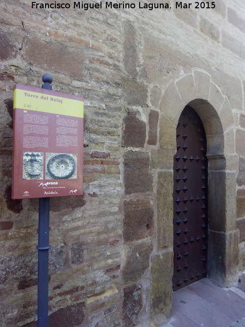 Torre del Reloj - Torre del Reloj. Puerta de acceso