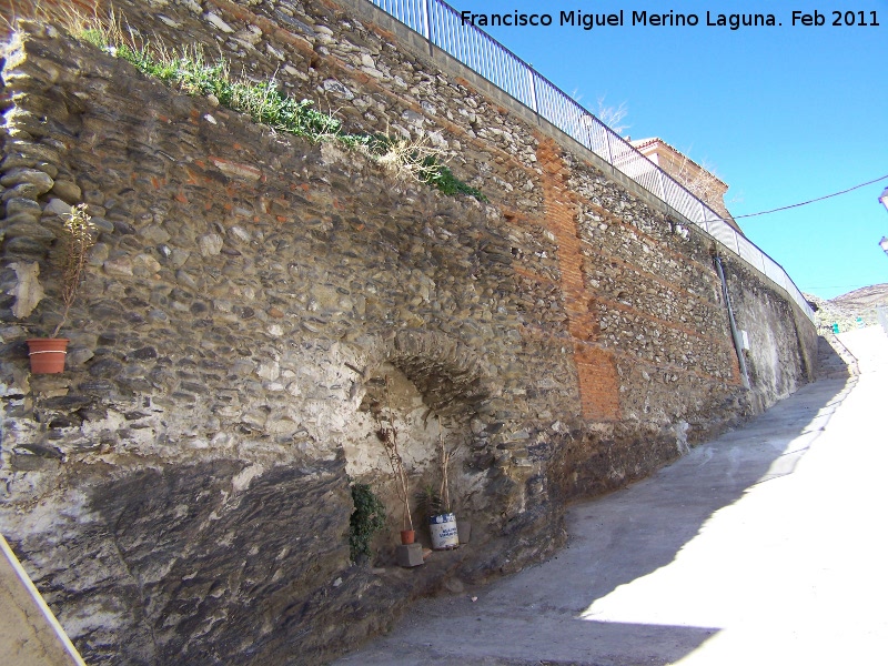 Iglesia de Ntra. Sra. del Carmen - Iglesia de Ntra. Sra. del Carmen. Muros de contencin de la Plaza de la Iglesia