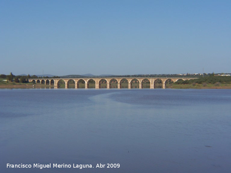 Puente de Guadaln - Puente de Guadaln. 