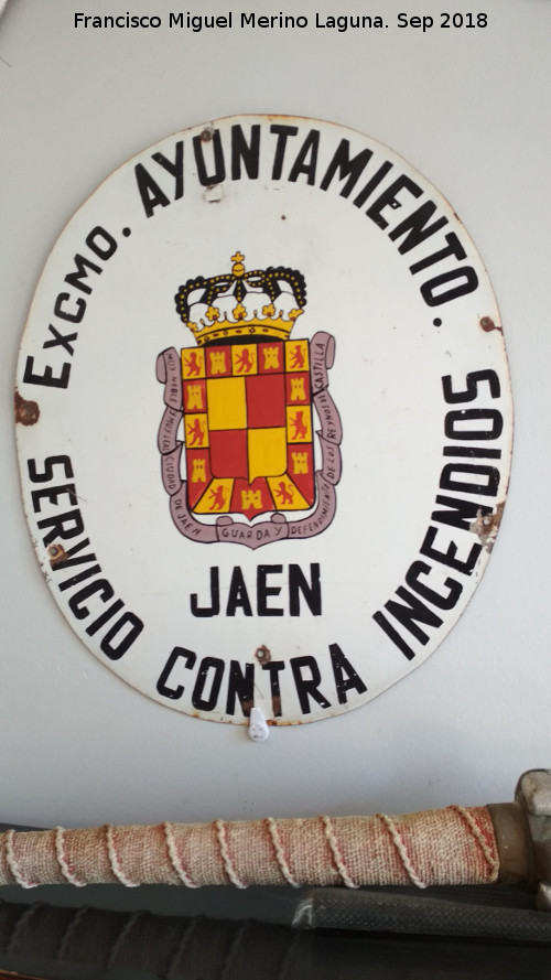 Parque de Bomberos de Jan - Parque de Bomberos de Jan. Escudo