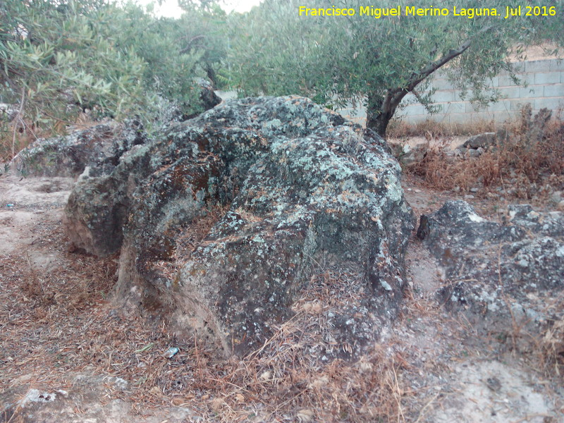 Necrpolis visigoda del Cerro Salido - Necrpolis visigoda del Cerro Salido. Tumbas cercanas a la Cueva Alta de la Sepultura