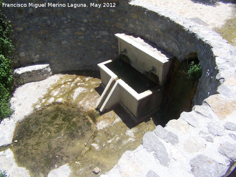 Fuente de Corcuela - Fuente de Corcuela. Pilar