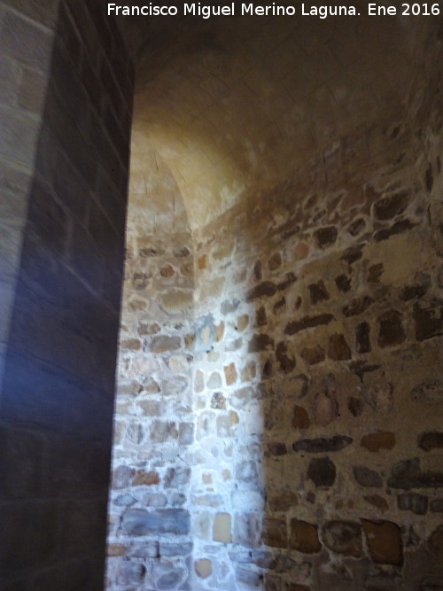 Catedral de Baeza. Torre - Catedral de Baeza. Torre. Muros interiores