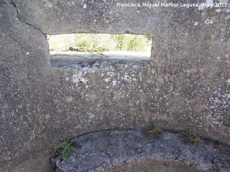 Trincheras de la Guerra Civil - Trincheras de la Guerra Civil. Apoyadero de ametralladora