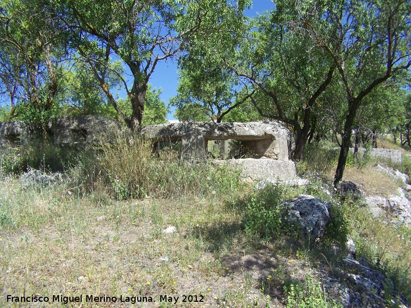 Trincheras de la Guerra Civil - Trincheras de la Guerra Civil. Nido de ametralladoras