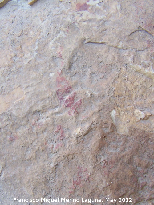 Pinturas rupestres de la Caada de la Corcuela - Pinturas rupestres de la Caada de la Corcuela. Manchas de color rojo de la pared izquierda