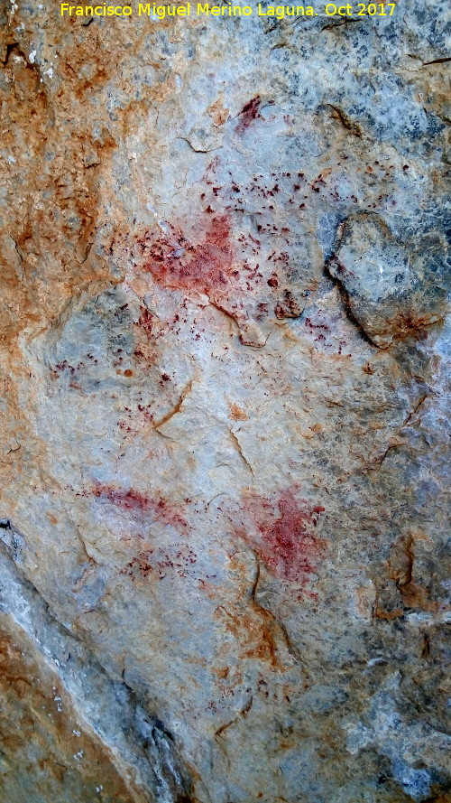 Pinturas rupestres de la Cueva de Limones - Pinturas rupestres de la Cueva de Limones. Restos