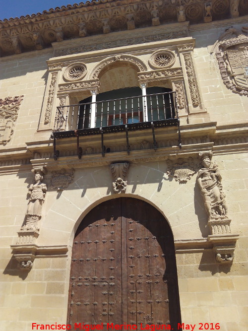 Ayuntamiento de Baeza - Ayuntamiento de Baeza. Puerta de la Crcel