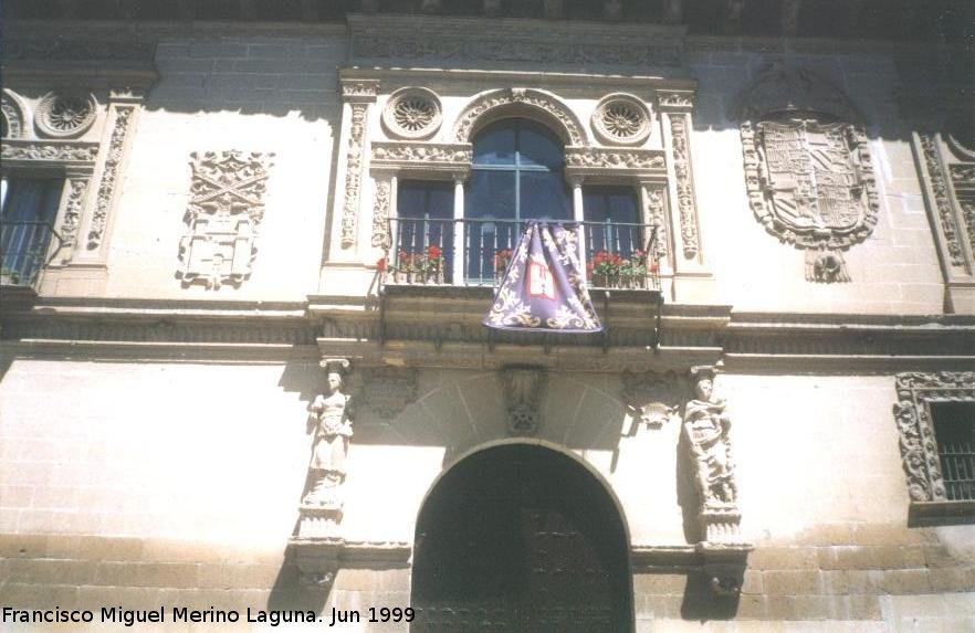 Ayuntamiento de Baeza - Ayuntamiento de Baeza. Puerta de la Crcel