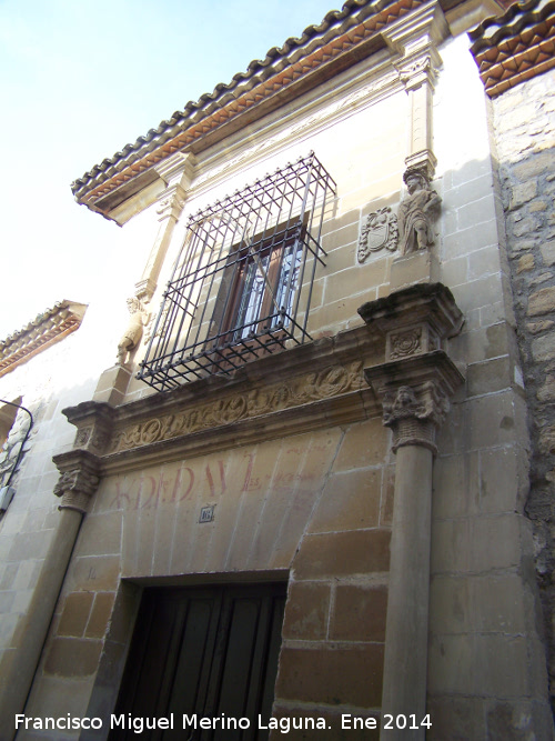 Casa de Los Avils - Casa de Los Avils. Portada