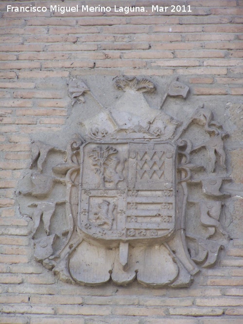 Palacio del Conde de Mejorada - Palacio del Conde de Mejorada. Escudo izquierdo