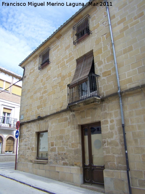 Casa de la Calle Cipriano Alhambra nº 32 - Casa de la Calle Cipriano Alhambra nº 32. 