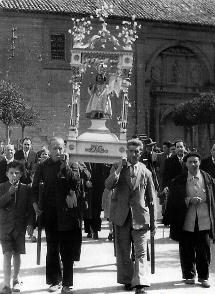 Semana Santa de Baeza - Semana Santa de Baeza. El Nio 1950