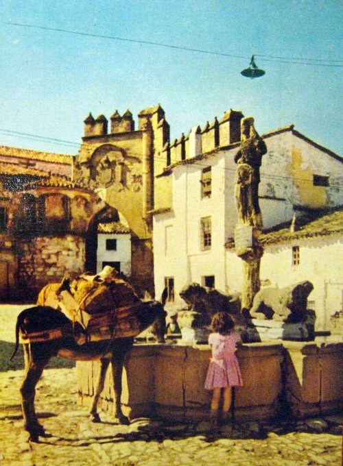 Fuente de los Leones - Fuente de los Leones. Foto antigua