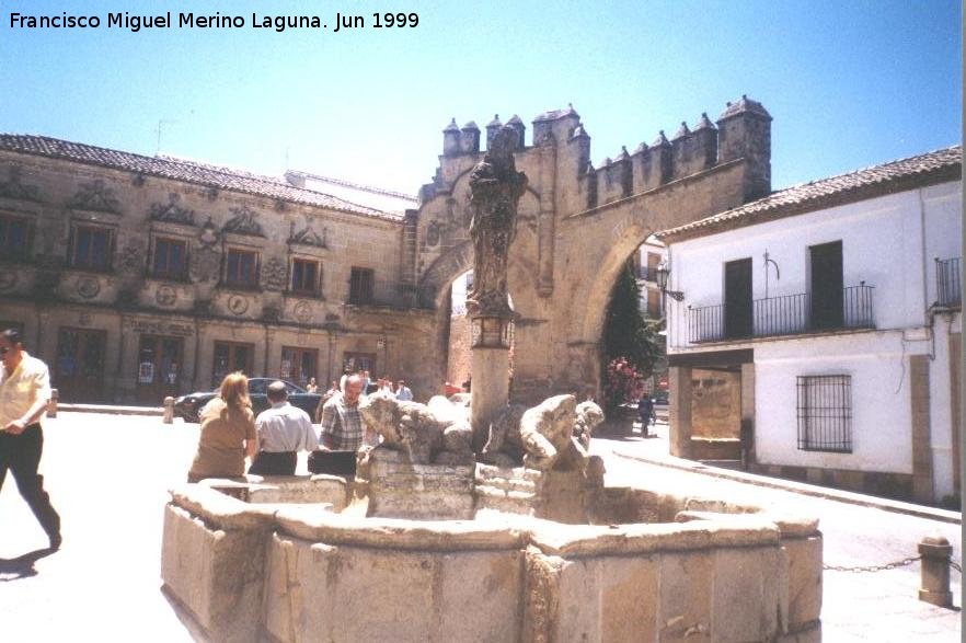 Fuente de los Leones - Fuente de los Leones. 