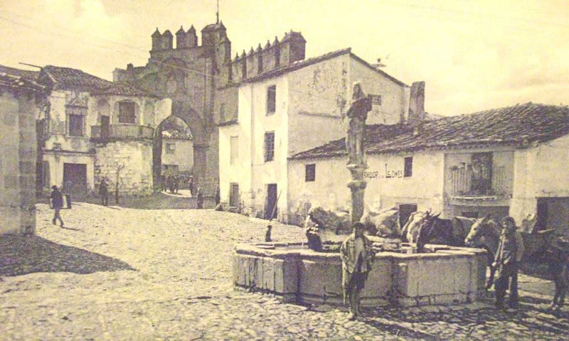 Fuente de los Leones - Fuente de los Leones. Foto antigua