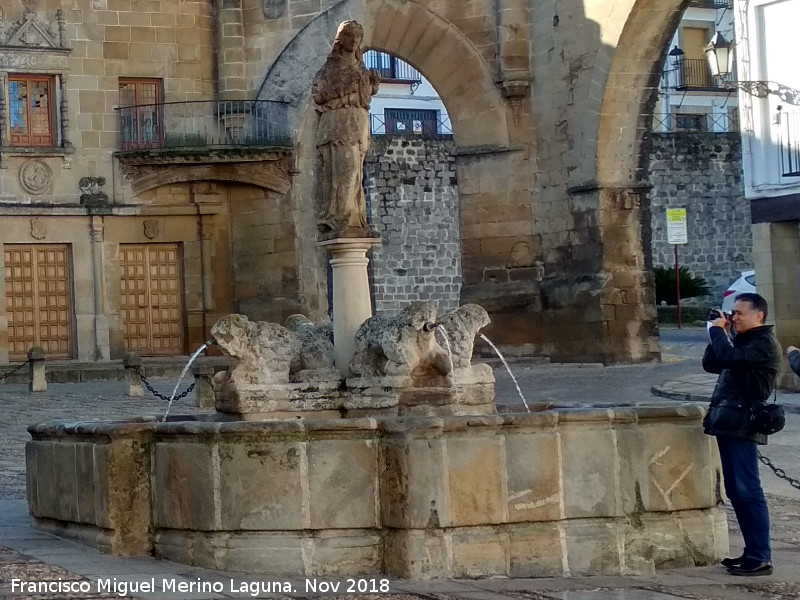 Fuente de los Leones - Fuente de los Leones. 