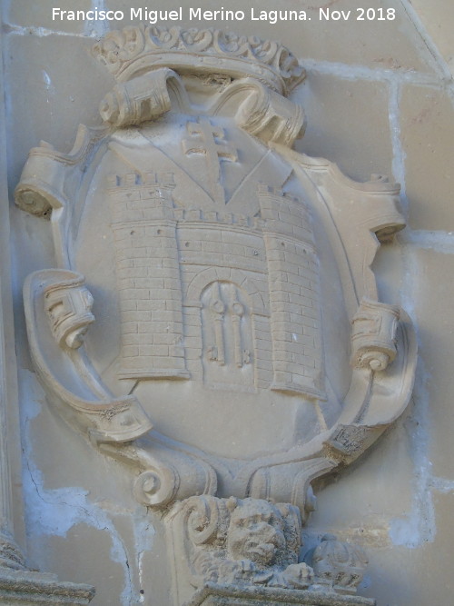 Hospital de la Inmaculada Concepcin - Hospital de la Inmaculada Concepcin. Escudo derecho de Baeza