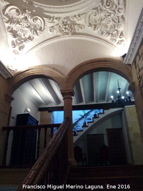 Hospital de San Antonio Abad - Hospital de San Antonio Abad. Arcos de la escalera
