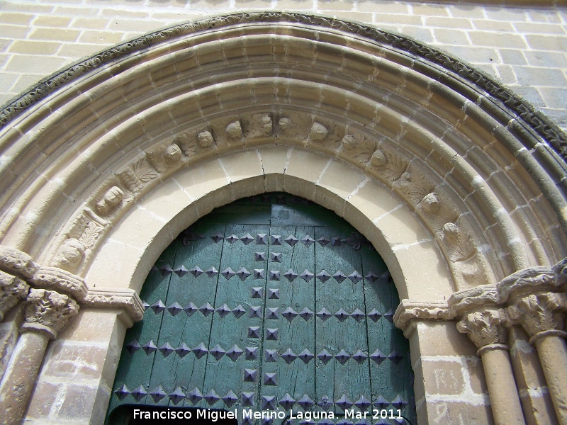 Iglesia del Salvador - Iglesia del Salvador. Portada romnica