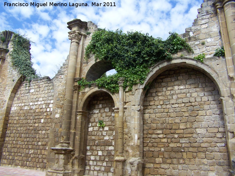 Iglesia del Salvador - Iglesia del Salvador. Patio